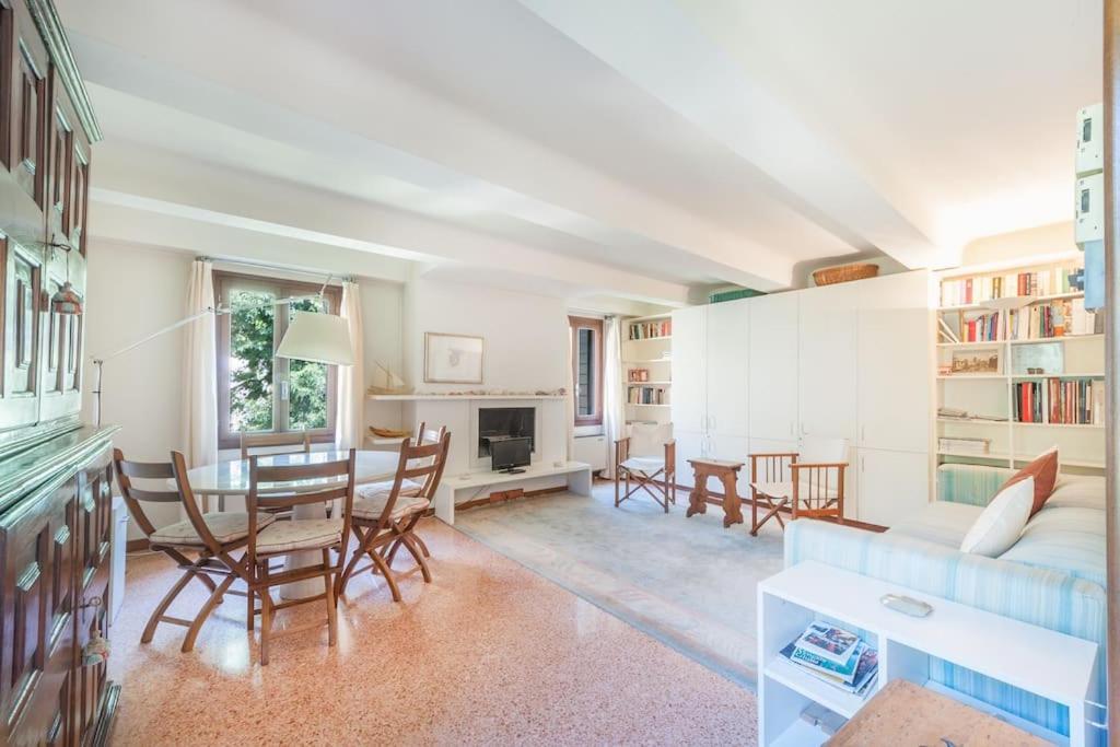Appartement Ca' De La Comare, Relaxing And Elegant On Canal Grande *